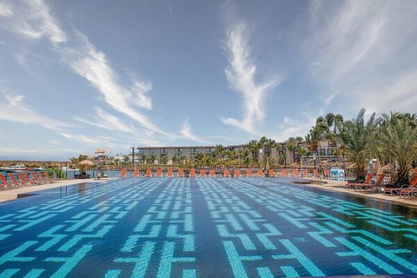 piscine-dakar-terrou-bi-sunukids-activité