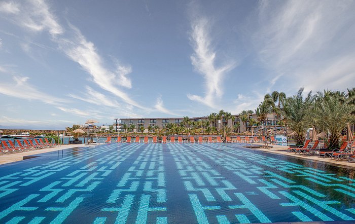 piscine-dakar-terrou-bi-sunukids-activité